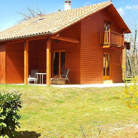 Maison De 2 Chambres Avec Vue Sur Le Lac Piscine Partagee Et Jardin Amenage A Lachapelle Auzac Екстериор снимка